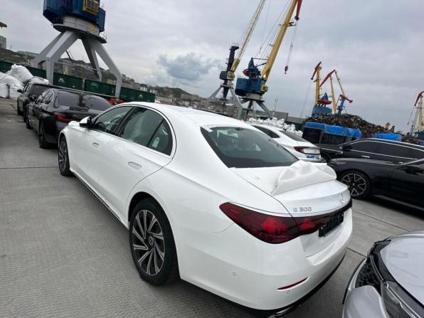 Новый Mercedes-Benz E-Класс VI (W214 S214) 2025 года, цена 10 476 000 рублей, седан, Автокод Объявления
