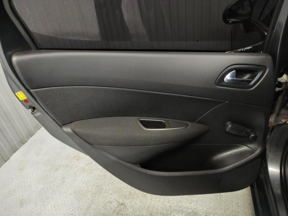 Peugeot 308 I с пробегом 2010 года, цена 420 000 рублей, 240045 км, универсал, Автокод Объявления