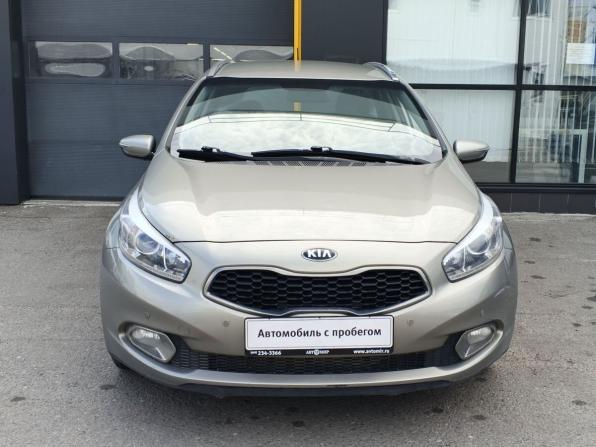 Kia Ceed II с пробегом 2014 года, цена 1 200 000 рублей, 172496 км, универсал, Автокод Объявления