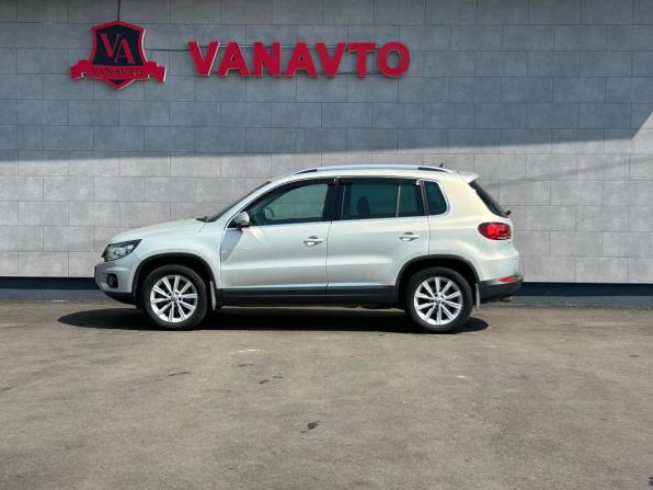 Volkswagen Tiguan I Рестайлинг с пробегом 2015 года, цена 1 800 000 рублей, 120075 км, внедорожник, Автокод Объявления