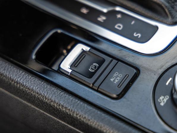 Volkswagen Touareg II с пробегом 2012 года, цена 1 898 000 рублей, 198875 км, внедорожник, Автокод Объявления