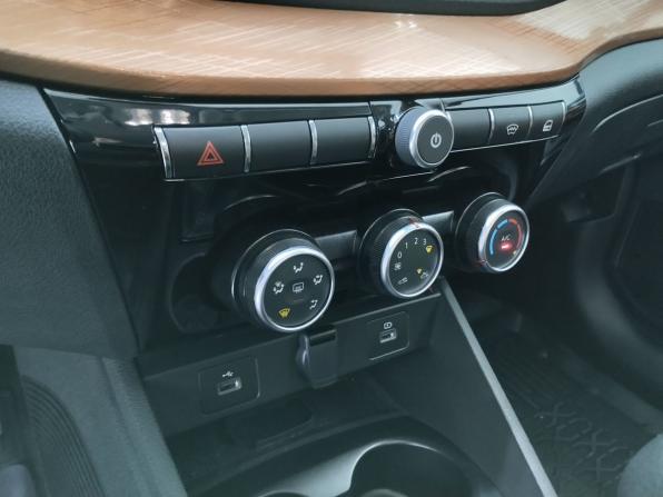 Lada (ВАЗ) Vesta I Рестайлинг (NG) с пробегом 2024 года, цена 1 469 000 рублей, 27129 км, седан, Автокод Объявления