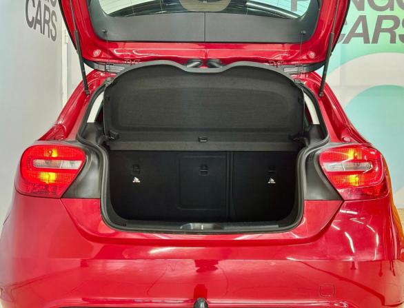 Mercedes-Benz A-Класс III (W176) с пробегом 2013 года, цена 1 190 000 рублей, 101000 км, хэтчбек, Автокод Объявления
