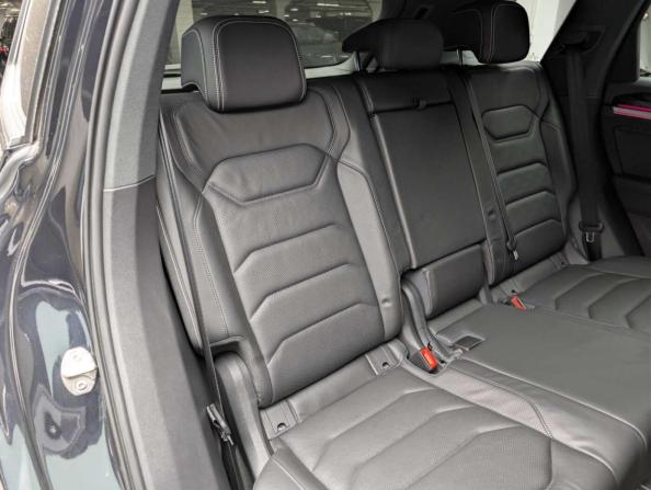Volkswagen Touareg III с пробегом 2020 года, цена 6 355 000 рублей, 66178 км, внедорожник, Автокод Объявления