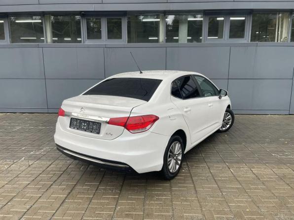 Citroen C4 II Рестайлинг с пробегом 2019 года, цена 899 000 рублей, 438000 км, седан, Автокод Объявления