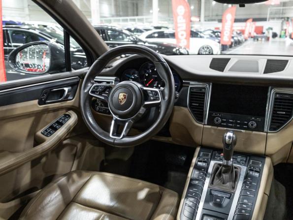 Porsche Macan I с пробегом 2017 года, цена 3 089 700 рублей, 148306 км, внедорожник, Автокод Объявления