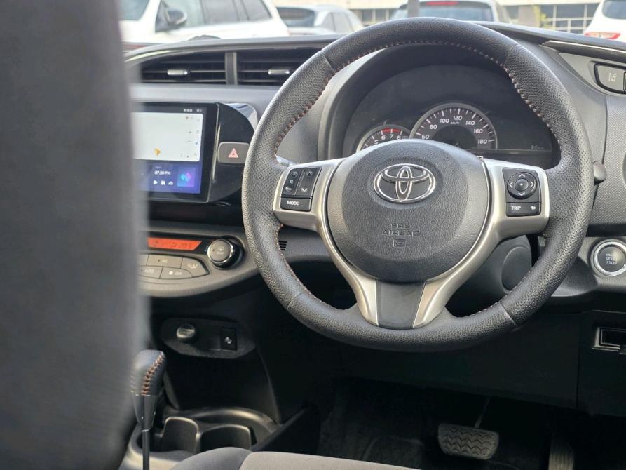 Toyota Vitz III (XP130) Рестайлинг Новосибирск  - изображение 23