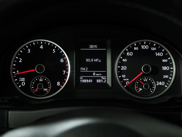 Volkswagen Tiguan I Рестайлинг с пробегом 2013 года, цена 849 585 рублей, 198900 км, внедорожник, Автокод Объявления