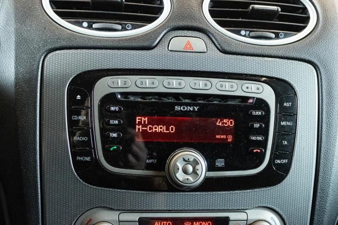 Ford Focus II Рестайлинг с пробегом 2011 года, цена 630 000 рублей, 188500 км, седан, Автокод Объявления