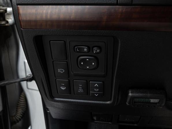 Toyota Land Cruiser Prado 150 Series Рестайлинг 1 с пробегом 2014 года, цена 3 190 000 рублей, 237494 км, внедорожник, Автокод Объявления