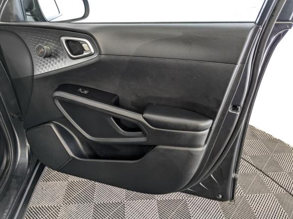 Kia Soul III с пробегом 2020 года, цена 1 910 000 рублей, 102322 км, хэтчбек, Автокод Объявления