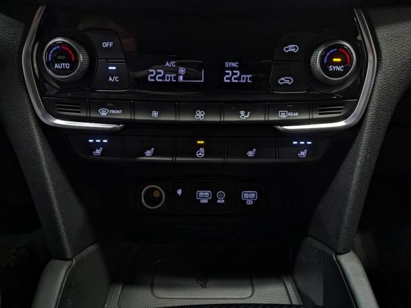 Hyundai Santa Fe IV с пробегом 2020 года, цена 3 270 000 рублей, 55932 км, внедорожник, Автокод Объявления