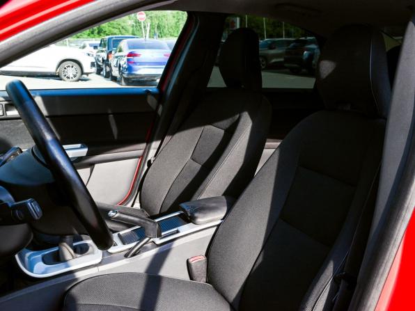 Volvo S40 II Рестайлинг с пробегом 2007 года, цена 599 000 рублей, 211582 км, седан, Автокод Объявления