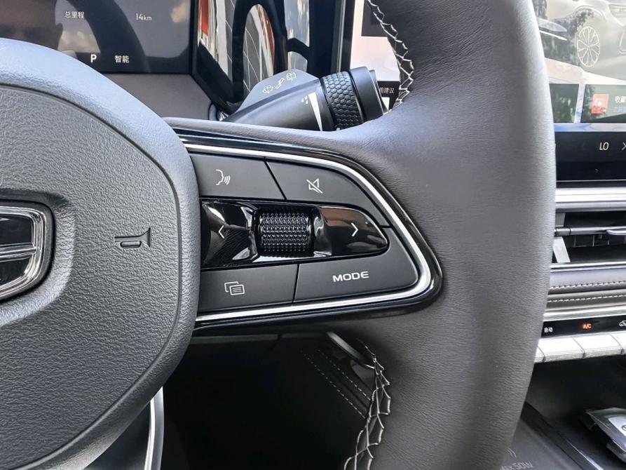 Geely Monjaro I Нижнекамск  - изображение 17