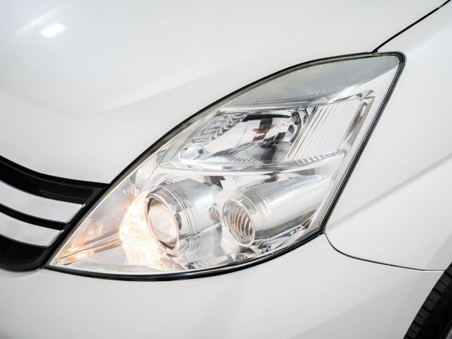 Toyota ISis I Рестайлинг Иркутск  - изображение 22