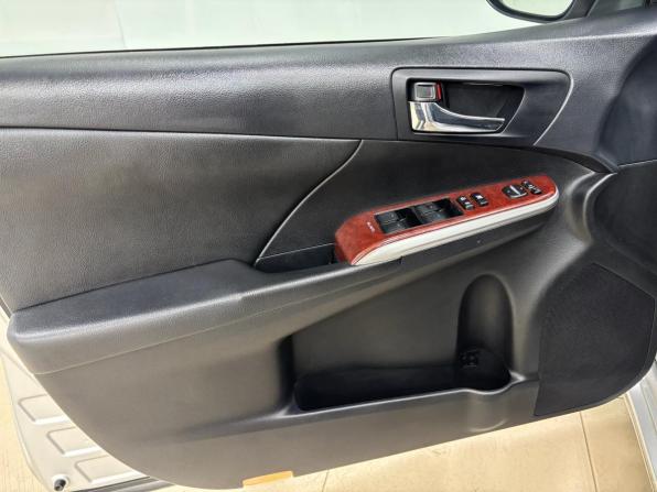 Toyota Camry VII (XV50) с пробегом 2012 года, цена 1 520 000 рублей, 216905 км, седан, Автокод Объявления