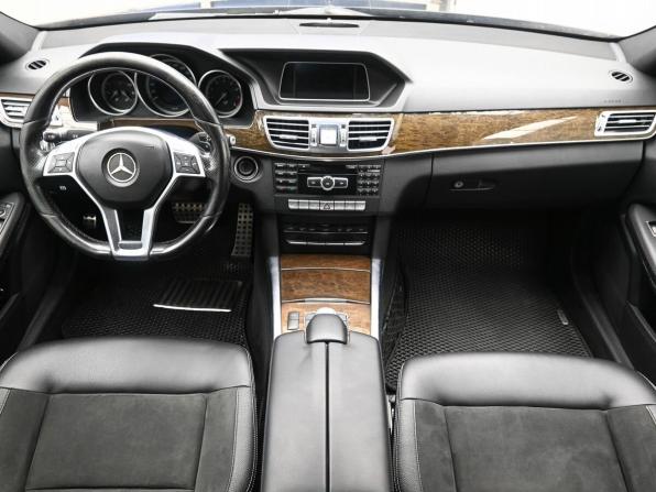Mercedes-Benz E-Класс IV (W212 S212 C207) Рестайлинг с пробегом 2013 года, цена 1 855 900 рублей, 319000 км, седан, Автокод Объявления