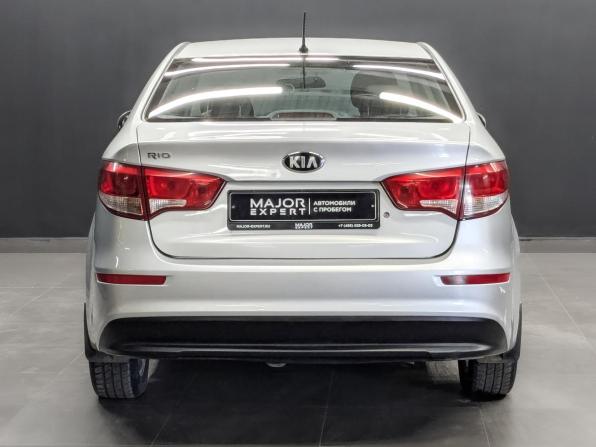 Kia Rio III Рестайлинг с пробегом 2015 года, цена 955 000 рублей, 105216 км, седан, Автокод Объявления