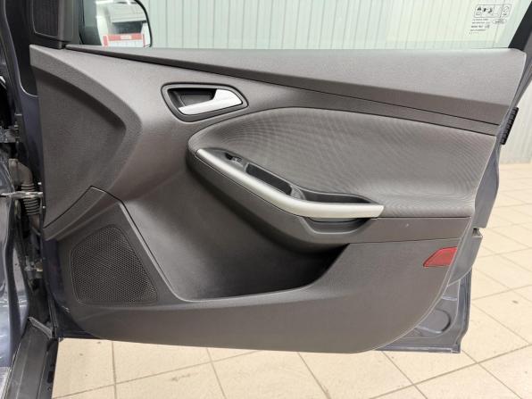 Ford Focus III Рестайлинг с пробегом 2014 года, цена 800 000 рублей, 133298 км, седан, Автокод Объявления