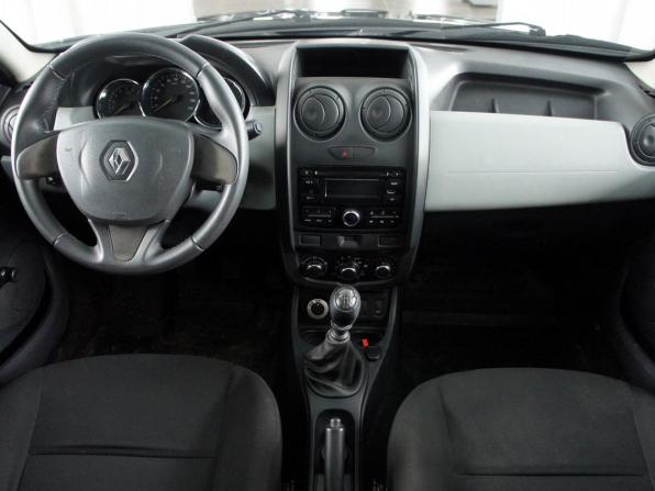 Renault Duster I Рестайлинг с пробегом 2016 года, цена 949 000 рублей, 117000 км, внедорожник, Автокод Объявления