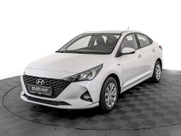 Hyundai Solaris II Рестайлинг с пробегом 2022 года, цена 1 690 000 рублей, 49356 км, седан, Автокод Объявления