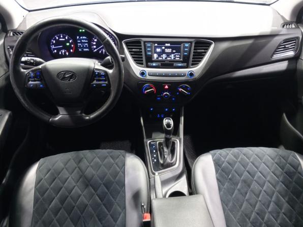 Hyundai Solaris I Рестайлинг с пробегом 2017 года, цена 1 230 000 рублей, 148000 км, седан, Автокод Объявления