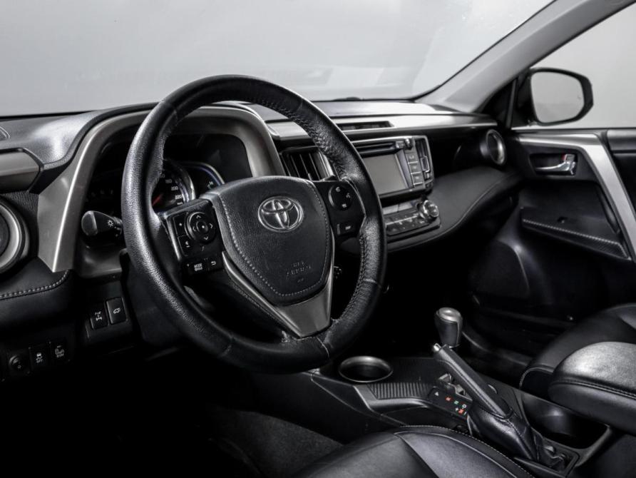 Toyota RAV4 IV (XA40) Москва  - изображение 15