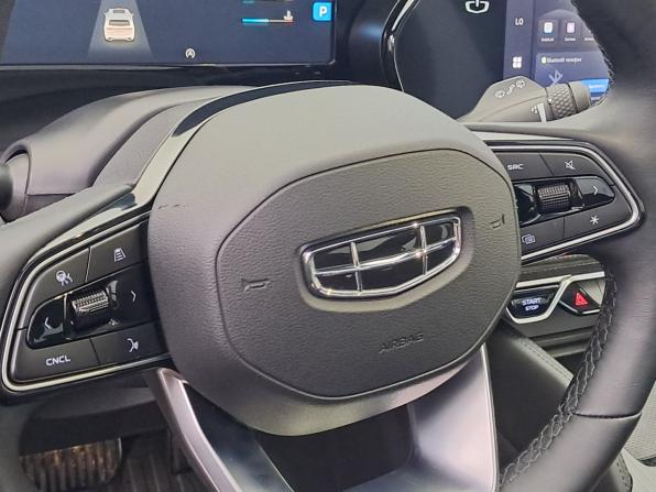 Geely Monjaro I с пробегом 2025 года, цена 3 740 000 рублей, 17000 км, внедорожник, Автокод Объявления
