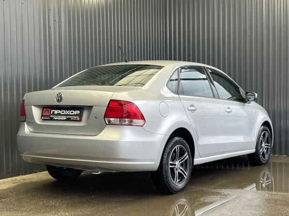Volkswagen Polo V с пробегом 2014 года, цена 837 000 рублей, 161787 км, седан, Автокод Объявления
