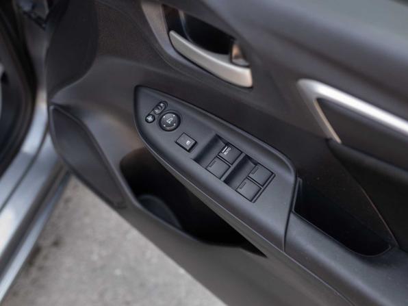 Honda Fit III Рестайлинг с пробегом 2019 года, цена 1 155 000 рублей, 163326 км, хэтчбек, Автокод Объявления