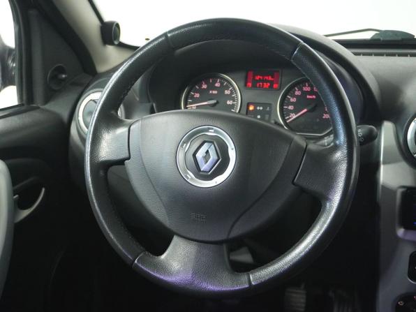 Renault Sandero I с пробегом 2012 года, цена 580 000 рублей, 124143 км, хэтчбек, Автокод Объявления