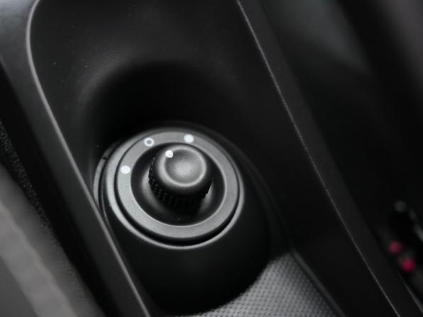 Renault Duster I Рестайлинг с пробегом 2018 года, цена 1 470 000 рублей, 57436 км, внедорожник, Автокод Объявления
