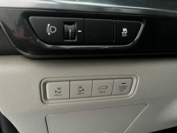 Kia Carnival IV с пробегом 2021 года, цена 3 453 000 рублей, 138853 км, минивэн, Автокод Объявления