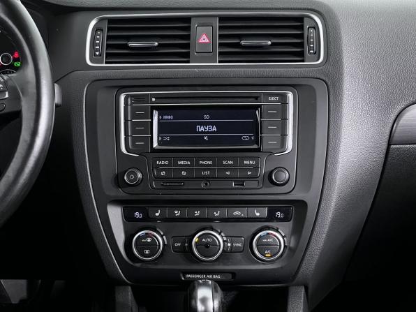 Volkswagen Jetta VI Рестайлинг с пробегом 2014 года, цена 1 335 000 рублей, 148030 км, седан, Автокод Объявления
