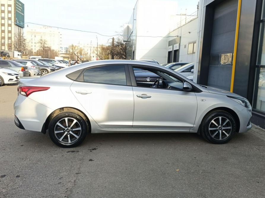 Hyundai Solaris II Москва  - изображение 4