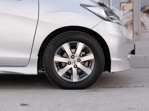 Honda Freed I с пробегом 2010 года, цена 930 000 рублей, 178534 км, компактвэн, Автокод Объявления
