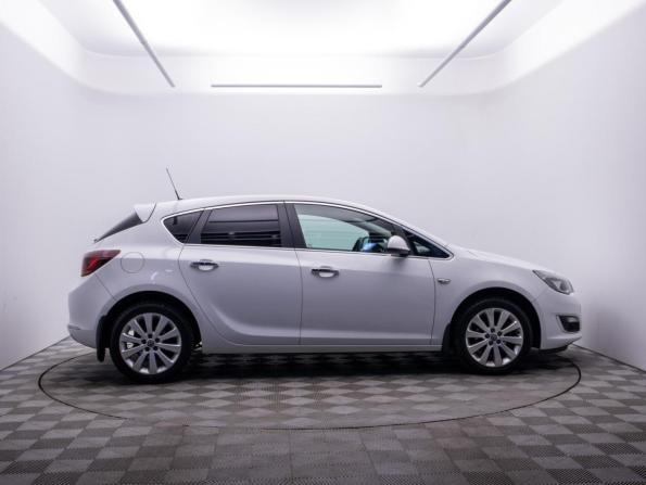 Opel Astra J Рестайлинг с пробегом 2013 года, цена 787 000 рублей, 102477 км, хэтчбек, Автокод Объявления