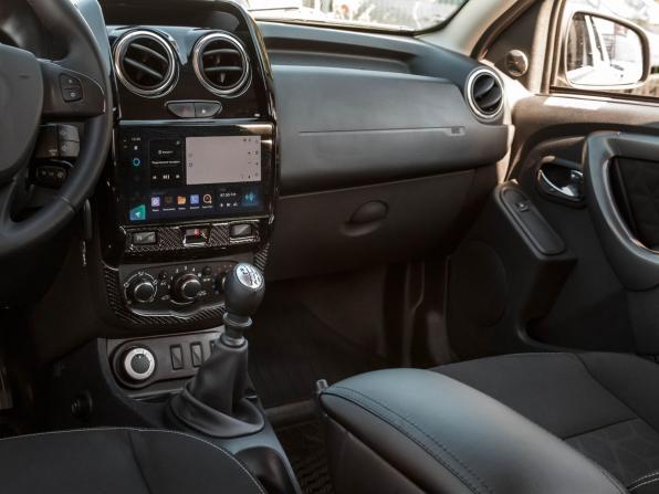 Renault Duster I Рестайлинг с пробегом 2015 года, цена 1 300 000 рублей, 112780 км, внедорожник, Автокод Объявления