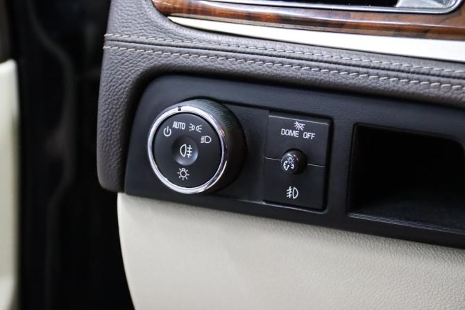 Cadillac Escalade III с пробегом 2013 года, цена 2 460 650 рублей, 316194 км, внедорожник, Автокод Объявления