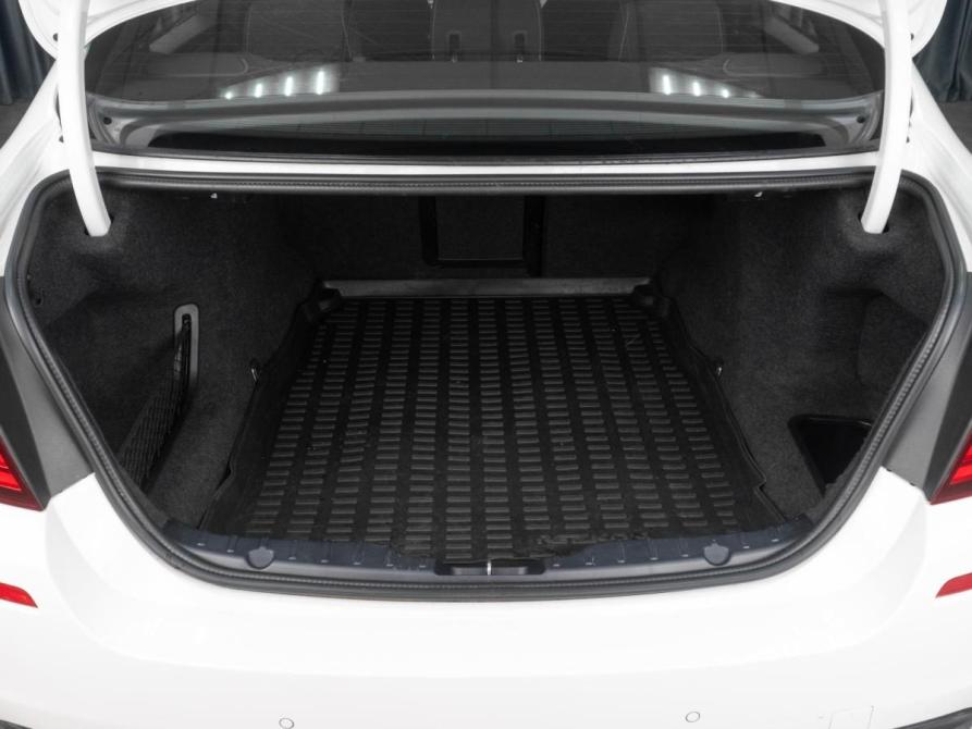 BMW 5 серии VI (F10/F11/F07) Рестайлинг Тюмень  - изображение 25