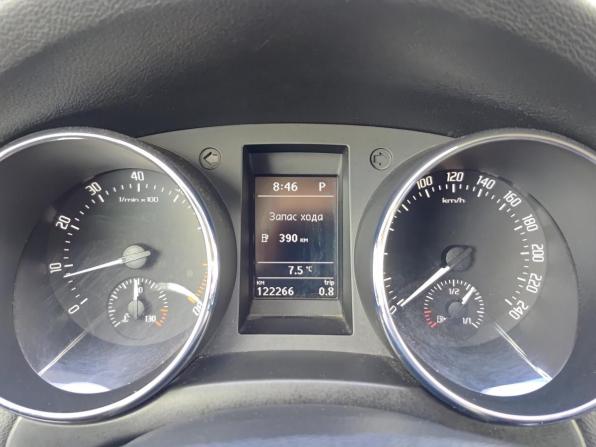 Skoda Yeti I с пробегом 2013 года, цена 993 000 рублей, 122265 км, внедорожник, Автокод Объявления