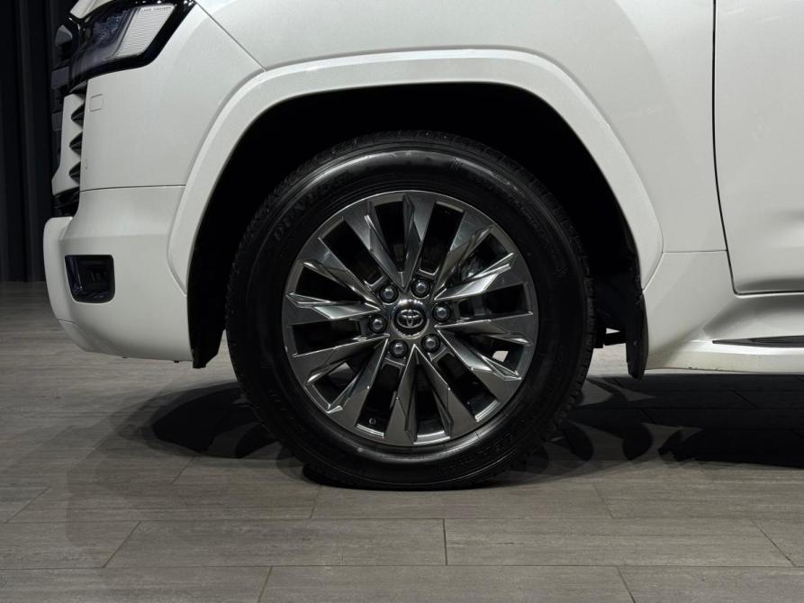 Toyota Land Cruiser 300 Series Иркутск  - изображение 7