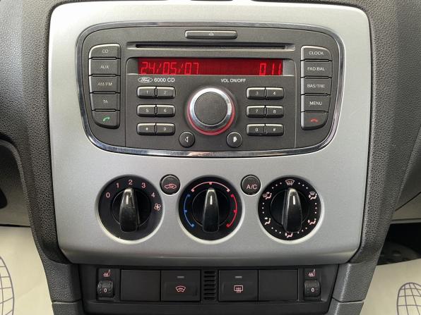 Ford Focus II с пробегом 2007 года, цена 337 000 рублей, 230510 км, седан, Автокод Объявления