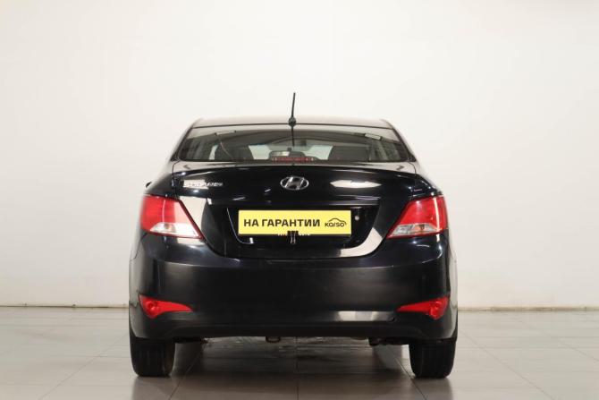 Hyundai Solaris I Рестайлинг с пробегом 2016 года, цена 779 000 рублей, 173000 км, седан, Автокод Объявления