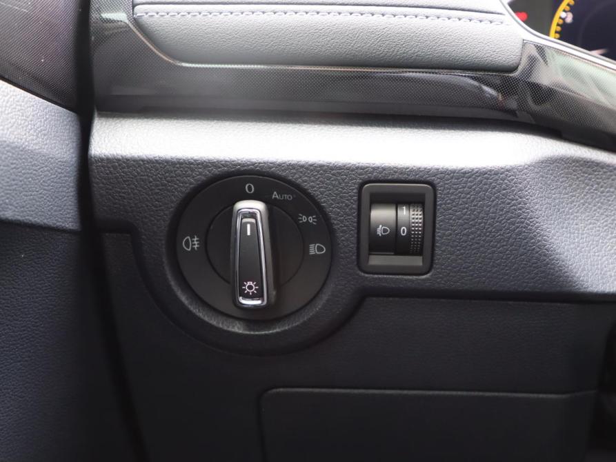 Volkswagen Tharu XR Санкт-Петербург  - изображение 14
