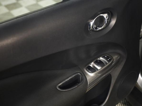 Nissan Juke I с пробегом 2012 года, цена 869 777 рублей, 207000 км, внедорожник, Автокод Объявления