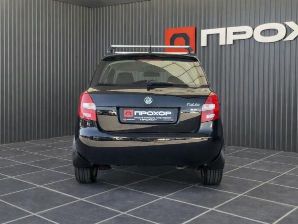 Skoda Fabia II Рестайлинг с пробегом 2012 года, цена 777 000 рублей, 99347 км, хэтчбек, Автокод Объявления