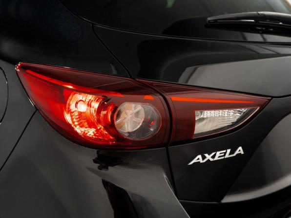 Mazda Axela III с пробегом 2014 года, цена 1 250 500 рублей, 102703 км, хэтчбек, Автокод Объявления