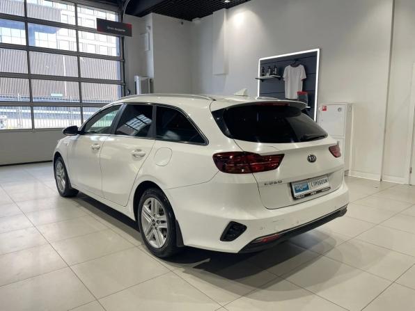 Kia Ceed III с пробегом 2021 года, цена 1 319 000 рублей, 368447 км, универсал, Автокод Объявления