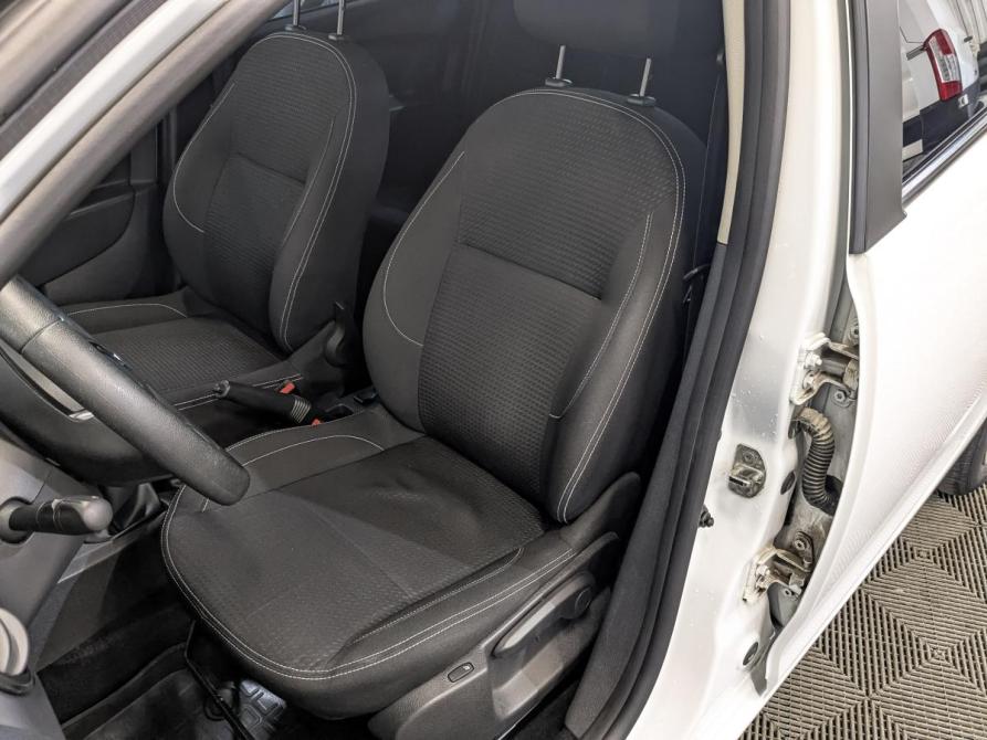 Renault Logan II Рестайлинг Москва  - изображение 18